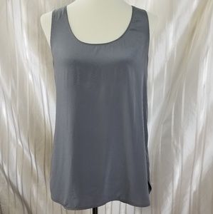 🎉HP🎉VINCE Gray Top